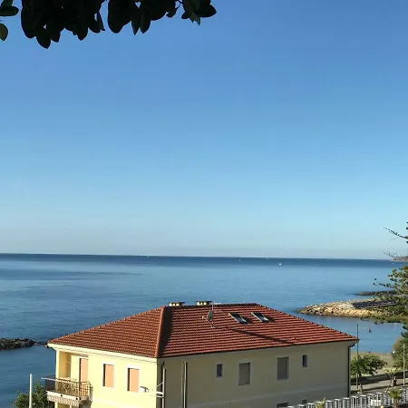 Terramata Ferienhaus Santo Stefano al Mare